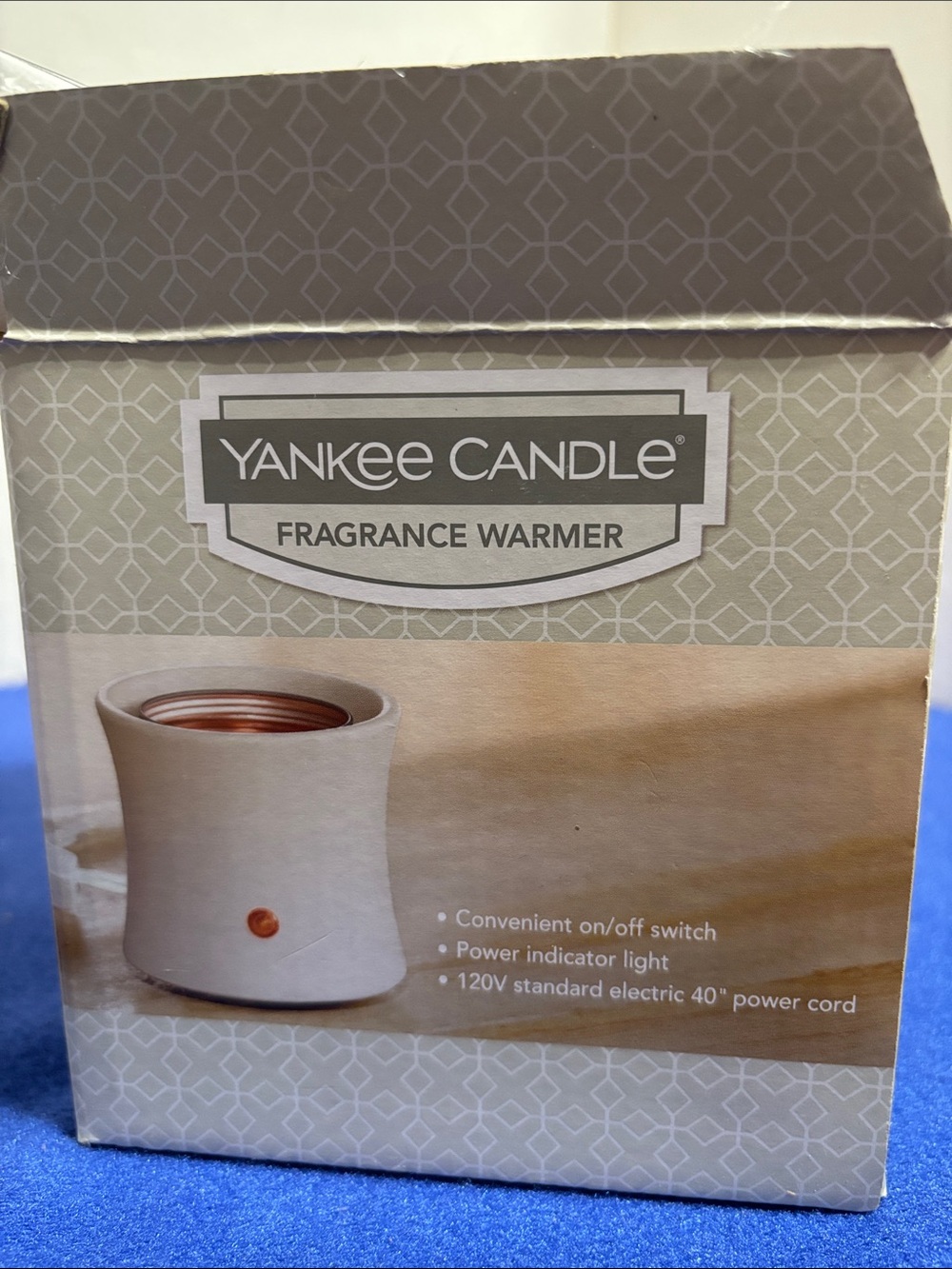 Yankee candle fragrance warmer.